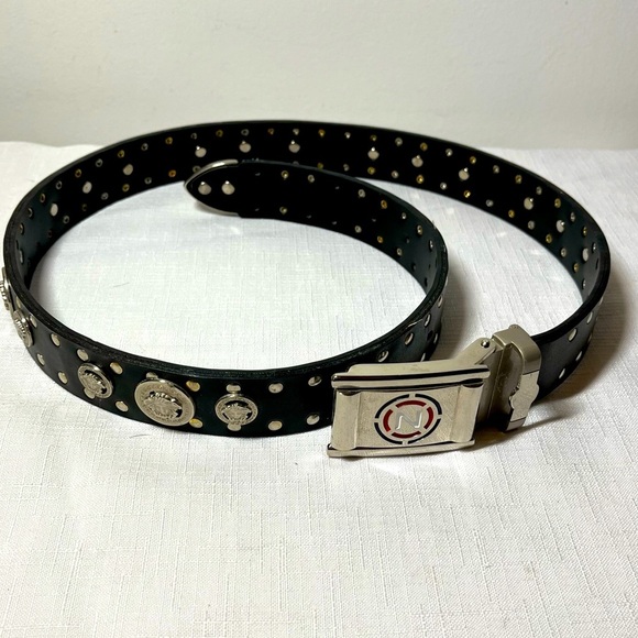 Belt with “N” on buckle. DNL on back. Black. 36”. Unique! - Picture 1 of 7